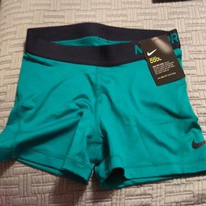 Nike pro cool shorts size small